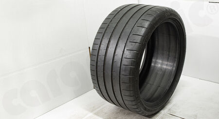 305/30ZR20 Michelin Pilot Super Sport - - DOT 41/11<br>
- Restprofil: ca. 5mm<br>
- <b>Gebraucht</b><br>
<b>Art.Nr.</b> SOXREIFEN89